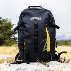 MERCANTOUR 16 NOIR -Tente Camp Nature Magasin c854446fda923d5ee1ee97602ea0